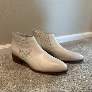 Aquatalia white leather boots